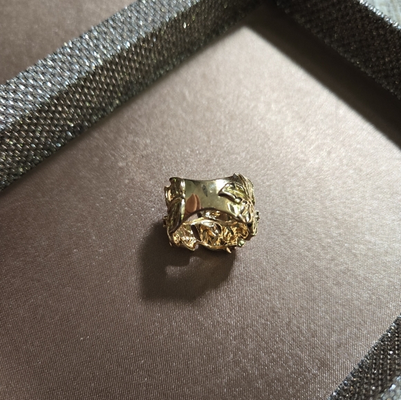 Gold Plated Vine Leaf Gemstone Ring - Picture 8 of 12